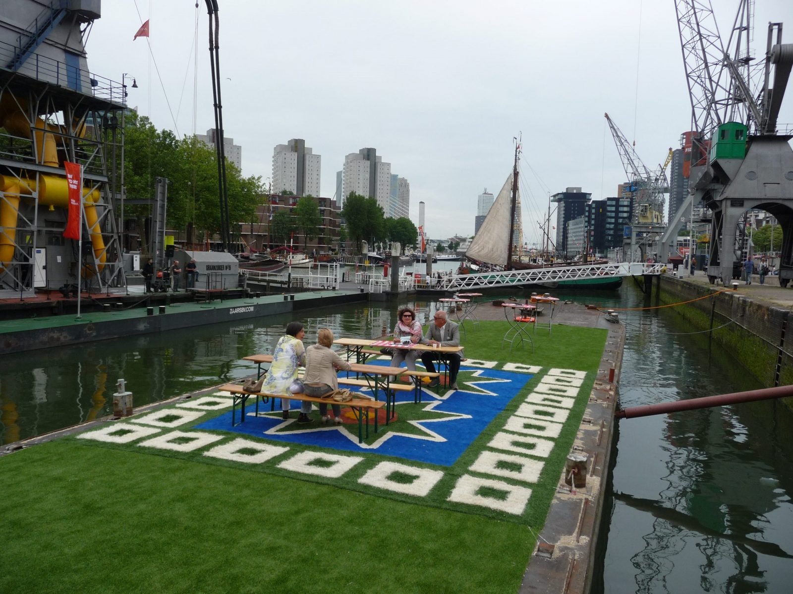Flying Grass Carpet